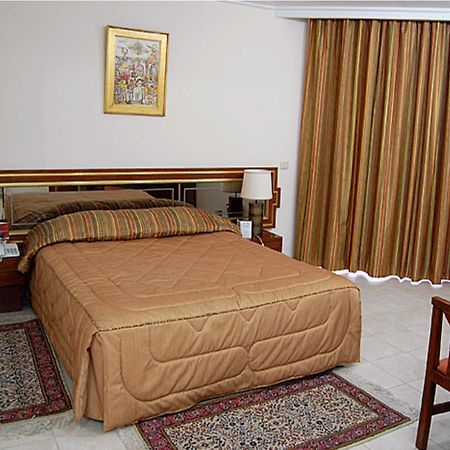 Diplomat Hotel Tunis Exteriör bild