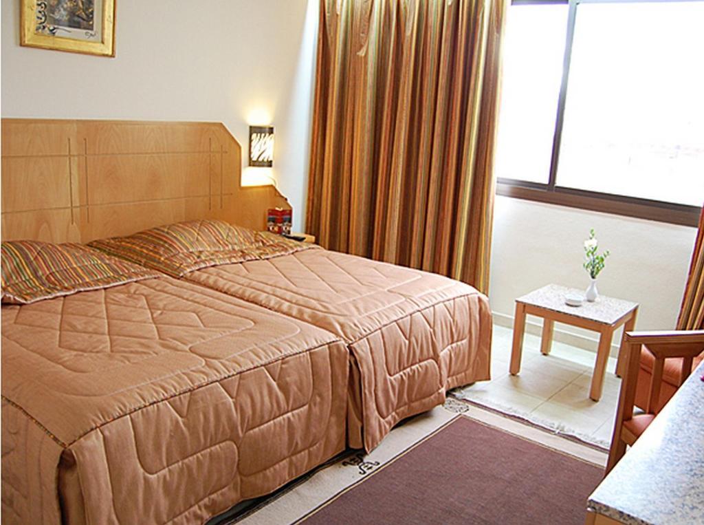 Diplomat Hotel Tunis Rum bild